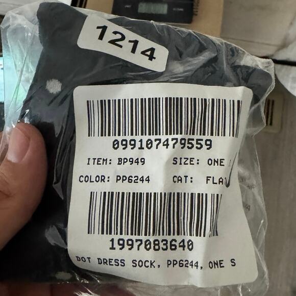 J.Crew Dress Socks Mens OS Green White Polka Dots Mid-Calf Stretch Cotton Blend - Picture 4 of 4